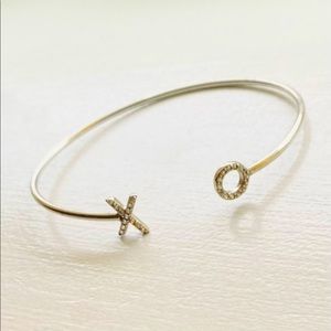 XO Bracelet
